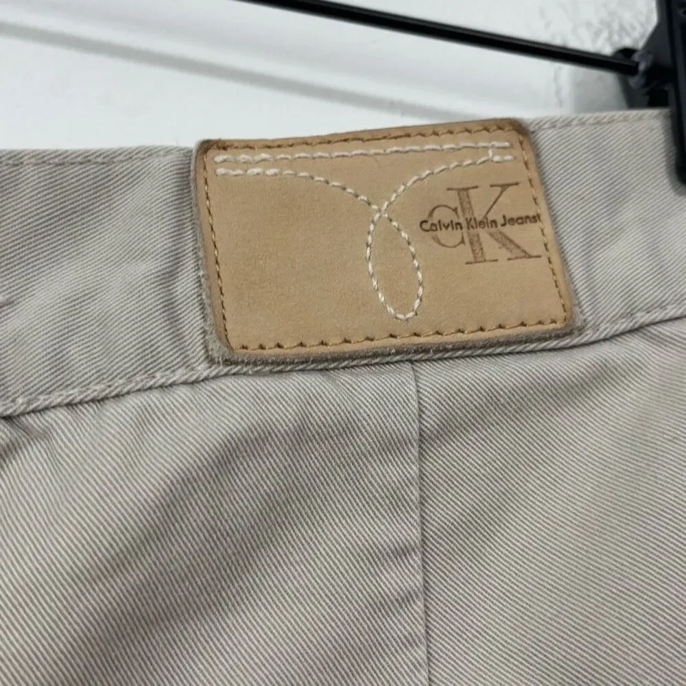 Calvin Klein excellent size
